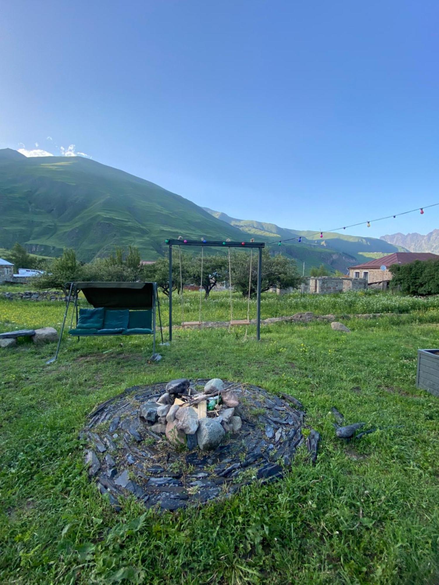 Cottage Kazbegi Sioni Eksteriør billede